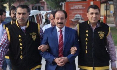 Bakan'ın Kardeşini Bıçaklayan Katip Tutuklandı