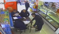AVCILAR BELEDİYESİ - CHP'li belediyenin zabıtaları rüşvet alırken yakalandı
