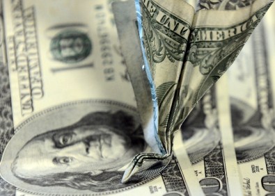 Dolar Son 3.5 Ayın Dibinde