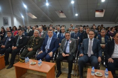 İstiklal Marşı'nın Kabulünün 95 Yılı Edremit'te Kutlandı