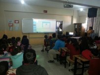 TRAFİK EĞİTİMİ - Jandarmadan Öğrencilere Ve Servis Şoförlerine Trafik Semineri