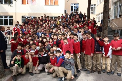 Öğrencilerden Başkan Çelik'e Büyük İlgi