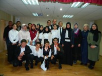 Posof Aşık Müdami Anadolu İmam Hatip Lisesi Mehmet Akif'i Andı