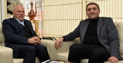 AK Parti İstanbul İl Başkanı Temurci, Başkan Sekmen'i Ziyaret Etti