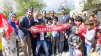 ORHAN ÖZÇATALBAŞ - Antalya'daki Suriyelilere Yardım Eli
