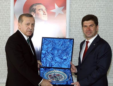 Erdoğan'dan CHP'li Başkan'a ziyaret