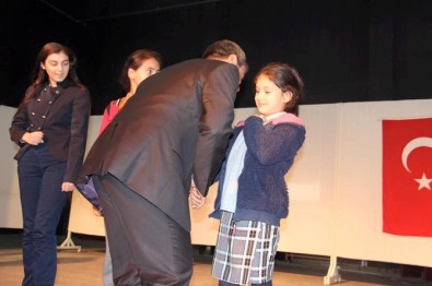 İstiklal Marşının Kabulü Mut'ta Coşkuyla Kutlandı