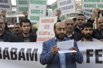 Karikatür Yayınlayan Gazeteyi Protesto Ettiler