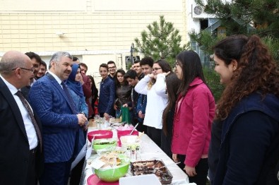 Kocasinan Belediye Başkanı Çolakbayrakdar;