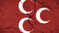 MHP - MHP'de toplu istifa
