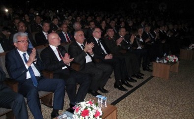 Şkm De İstiklal Marşının Kabulü Ve Mehmet Akifi Anma Günü