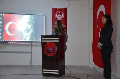 Tut İlçesinde İstiklal Marşı´Nın Kabulü Ve Mehmet Akif Ersoy´U Anma Günü Etkinliği