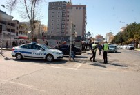 SINAV STRESİ - Polislerin Yoğun YGS Mesaisi
