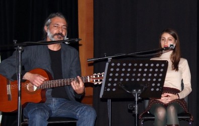 Şair Metin Altıok Şiirlerle Anıldı