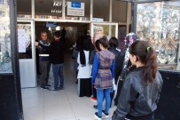 AYŞE AYDıN - Terör Mağduru Öğrenciler Batman'da Sınava Girdi