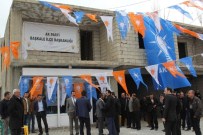 BURHAN KAYATÜRK - AK Parti'den Başkale'ye Çıkarma