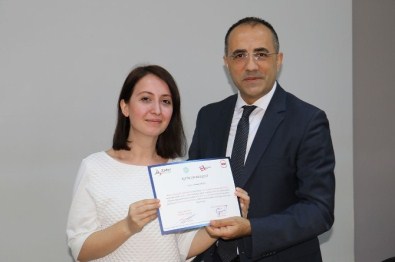 Belgelerini Aldılar, Sıra Projelerde