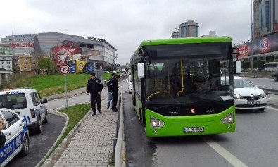 Benzin Yüklü Midibüs İddiası, Polisi Alarma Geçirdi