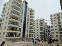 İHLAS HOLDING - Denizli'de İhlas Evleri'nde Anahtarlar Teslim Edildi