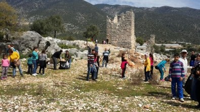 Doğa Ve Tarih İçin Yürüdüler