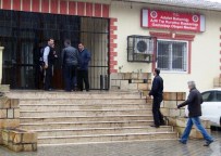 HATALı SOLLAMA - Gaziantep'te Trafik Kazası Açıklaması 2 Ölü, 15 Yaralı