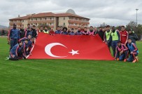 UMUT BULUT - Kayserispor Antrenmana Şehitler İçin Saygı Duruşu İle Başladı