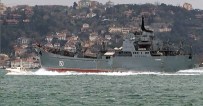 SAVAŞ GEMİSİ - Rus Savaş Gemisi Boğaz'dan Geçti