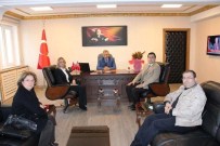 TıP BAYRAMı - Sağlık Çalışanlarından Kaymakam Yapıcı'ya Ziyaret