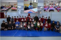 Belediyeden Öğrencilere 'İki Destan' Kitapçığı