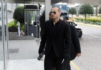 UMUT BULUT - Umut Bulut baba evinde taziyeleri kabul etti