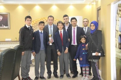 Namık Kemal Ortaokulu'ndan Belediye Başkanı Açıkel'e Teşekkür Ziyareti