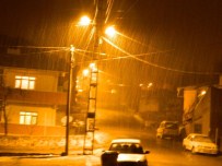 KAR SÜRPRİZİ - Posof Beyaza Büründü