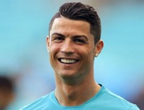 ESKİ FUTBOLCU - Ronaldo'dan eşi görülmemiş jest