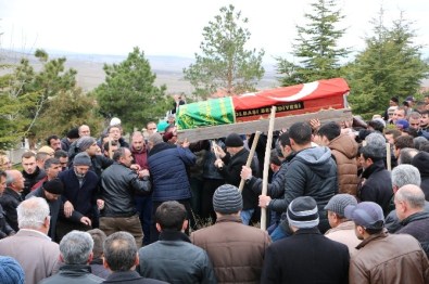 Terör Saldırısında Ölen Çaycı Son Yolculuğuna Uğurlandı