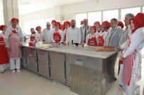 YAŞAR YıLMAZ - Türkiye'nin İlk Pastacılık Okulu İzmit'te