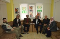 HÜSEYİN PEHLİVAN - Yazıcıoğlu Anısına Bayır-Bucak Türkmenlerine Yardım