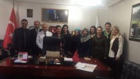 VALİDE SULTAN - Yurtdışı Gezisinden Dönen Öğrencilerden Korkmaz'a Ziyaret
