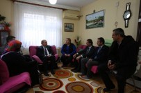 TıP BAYRAMı - AK Parti Milletvekili İsen'den Alemdar'a Ziyaret