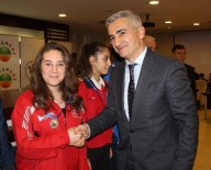 Bursagaz'dan Bursalı Şampiyonlara Ödül