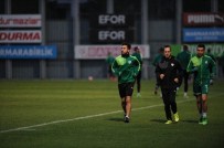 SERDAR AZİZ - Bursaspor 7 Eksikle Çalıştı