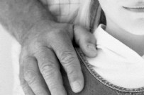 Okul hizmetlisi kız öğrencilere taciz iddiasıyla tutuklandı