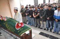 KıSKANÇLıK - Sevgili Kurbanı Genç Kız Son Yolculuğuna Uğurlandı