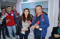 TıP BAYRAMı - Şifa Veren Ellere Karanfil Uzattılar