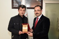 NURULLAH CAHAN - Uşak Belediye Başkan Yardımcısı Ergün Kırdinli Görevinden Ayrıldı
