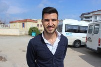 MİNİBÜS ŞOFÖRÜ - Üst Geçitten Geçen Otomobil Şaşırttı