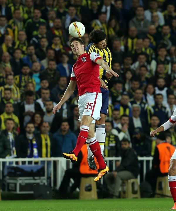 Fenerbahçe'de hedef çeyrek final