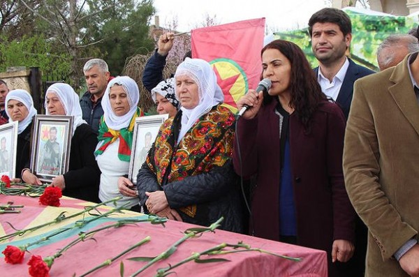Terörist cenazesine katılan Ali Aslan ve Besime Konca için soruşturma