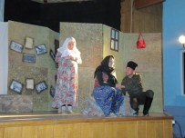 Hisarcık'ta 'Dönmeyi Düşünmediler Çanakkale 1915' Konulu Tiyatro