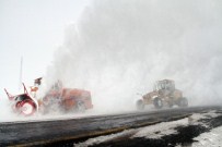 KAR TEMİZLİĞİ - Mart Ayında Karla Mücadeleye Devam