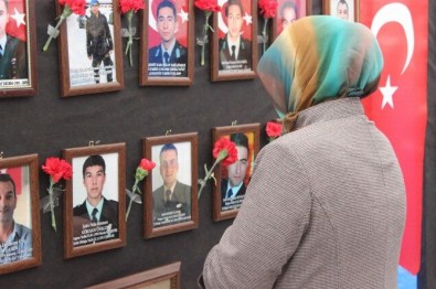 18 Mart Şehitleri Anma Günü Ve Çanakkale Zaferi İçin Kırşehir'de Tören Düzenlendi